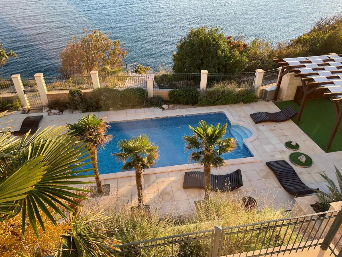Povile Suites Esterno foto